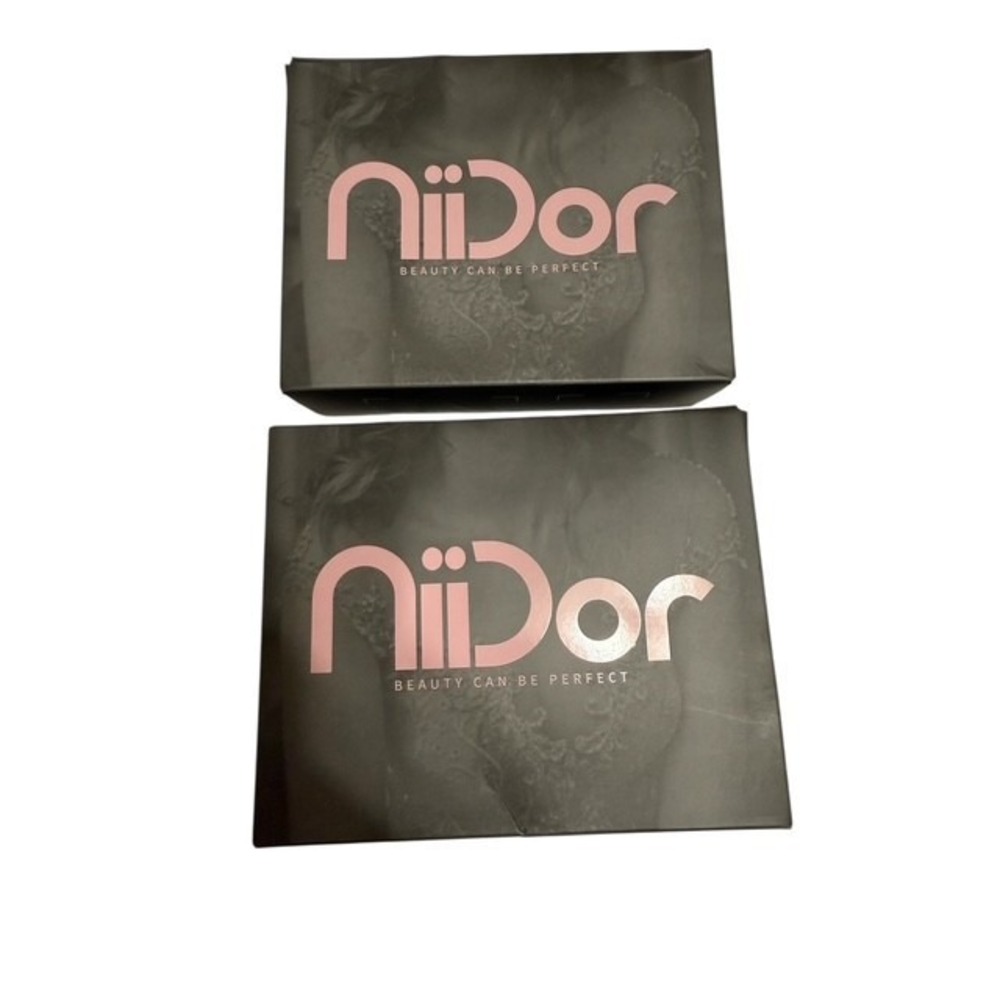 NEW  Niidor Silicone Strapless Adhesive Bra Size D- SET of‎ 2